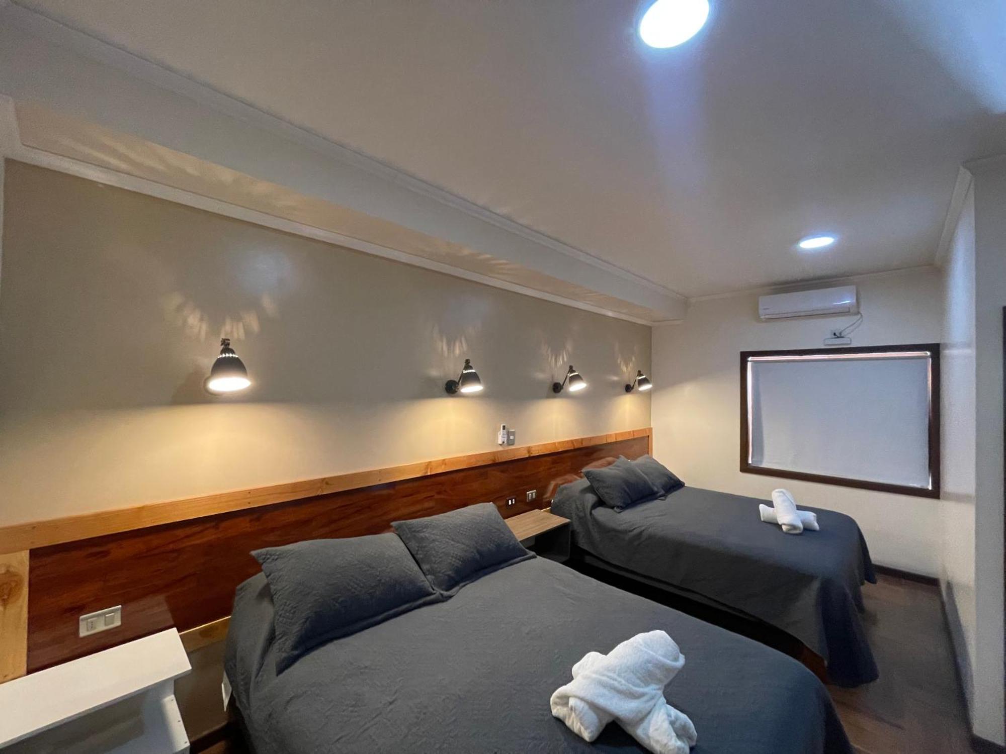Отель Residencial Victoria Said Линарес Экстерьер фото