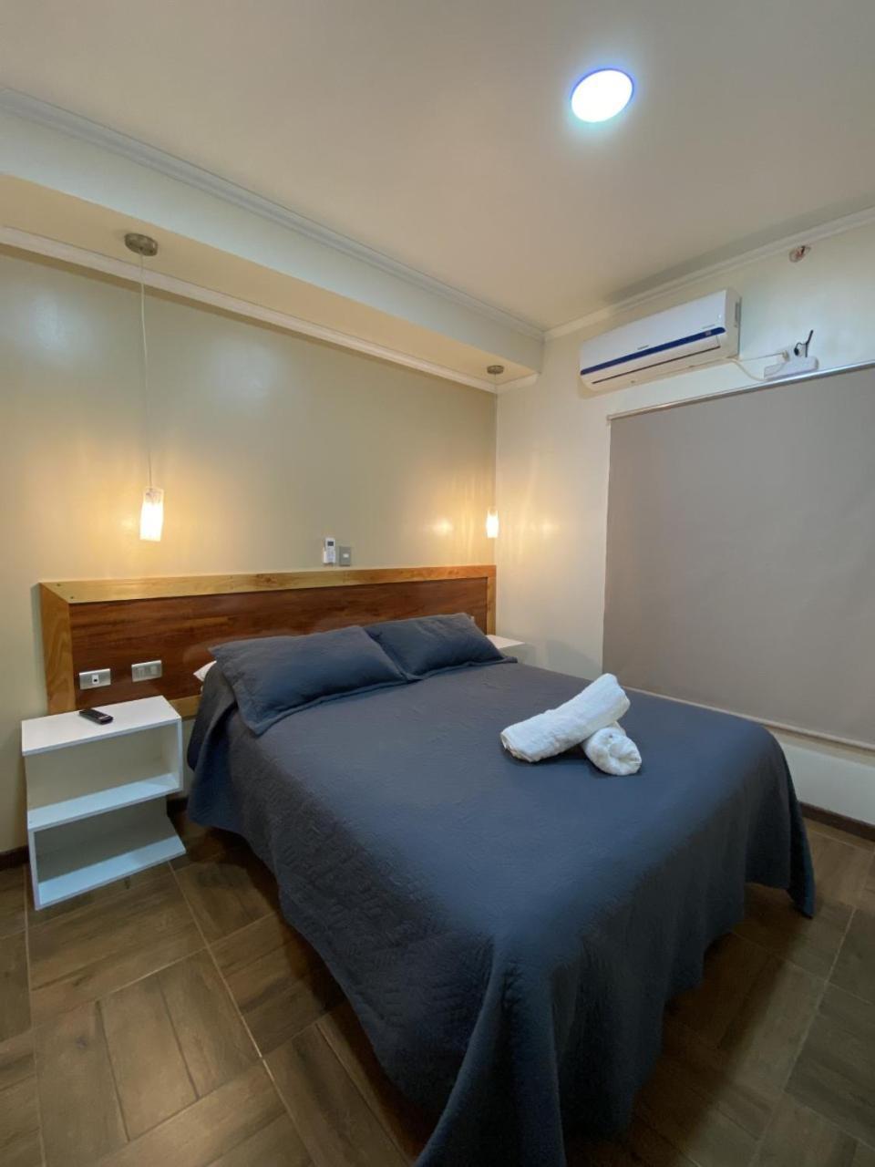 Отель Residencial Victoria Said Линарес Экстерьер фото